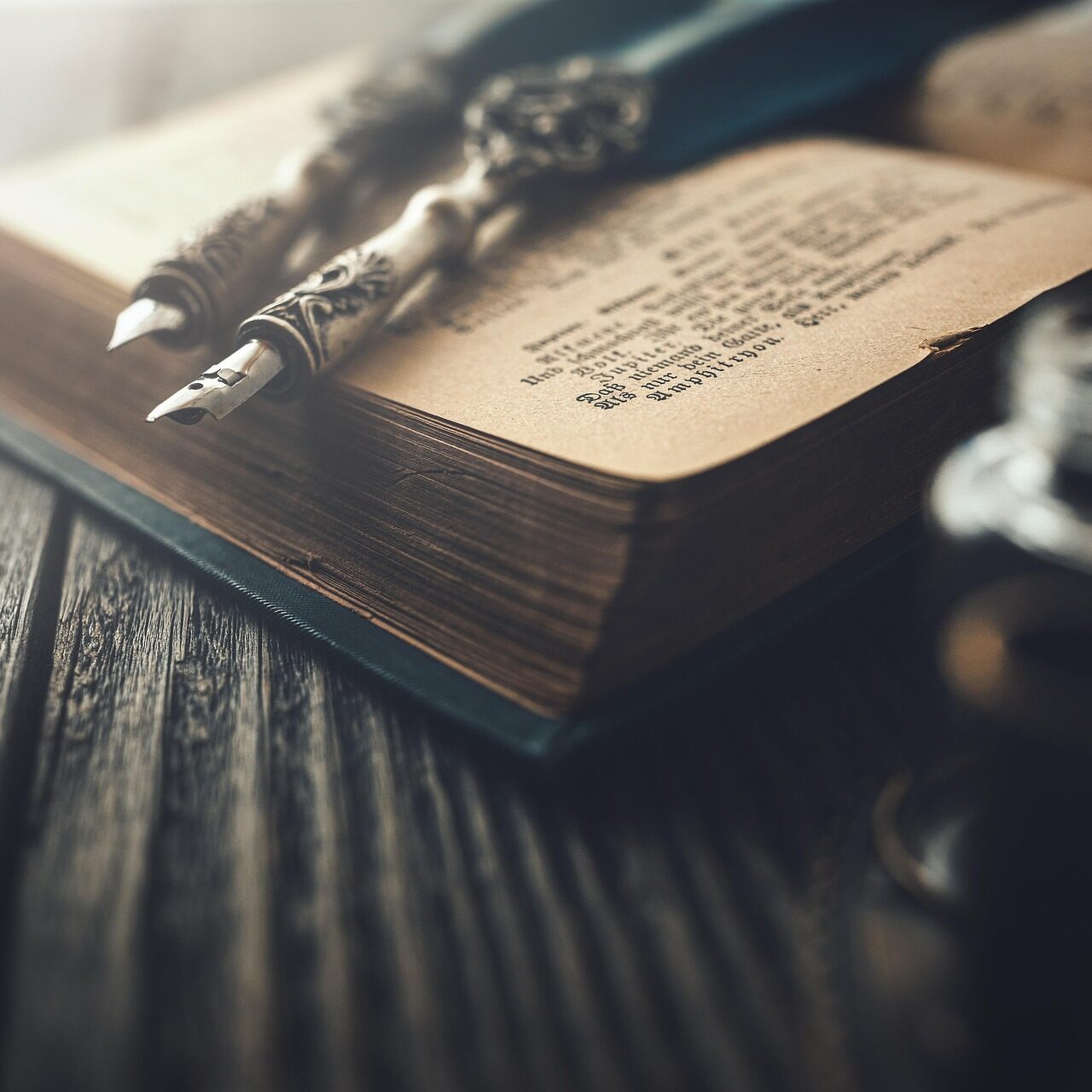 calligraphy-7188024_1920